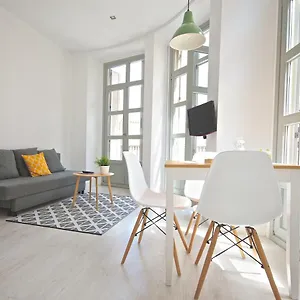 Malagaurbanrooms - City View Apartment